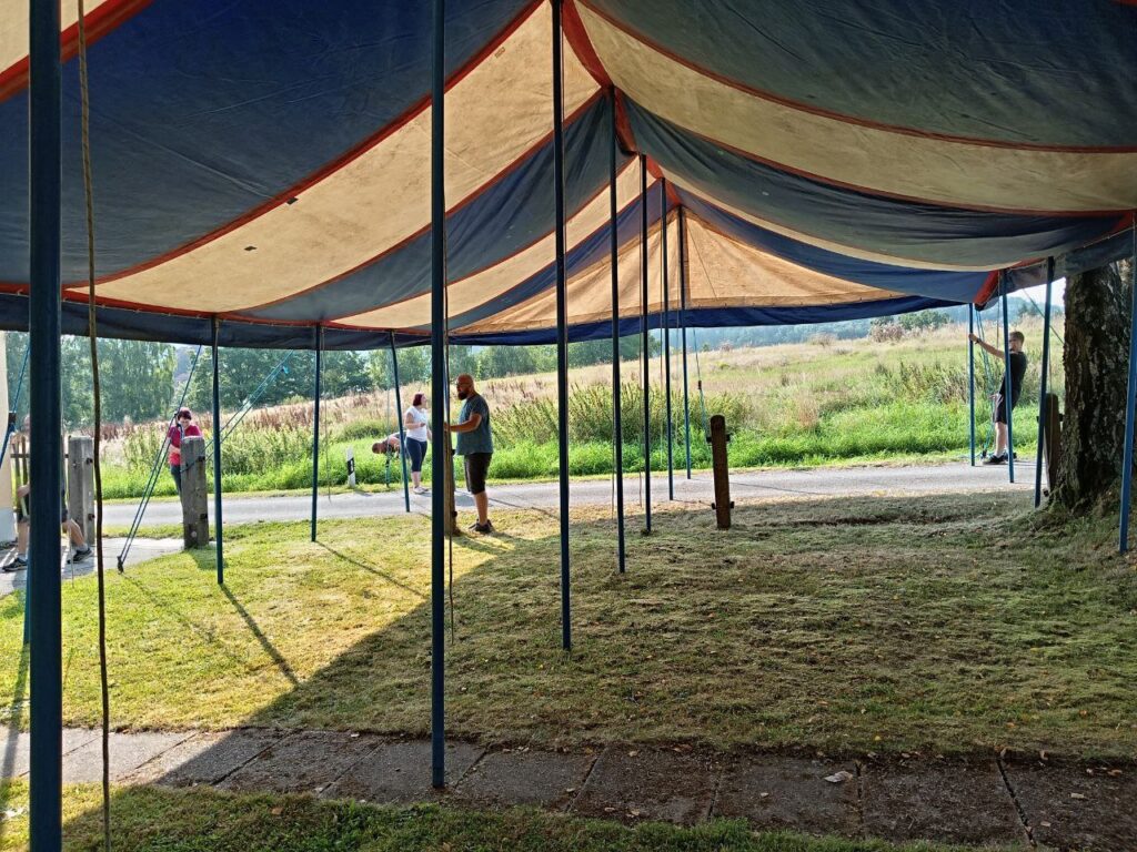 Partyzelt der FFW Taubenheim